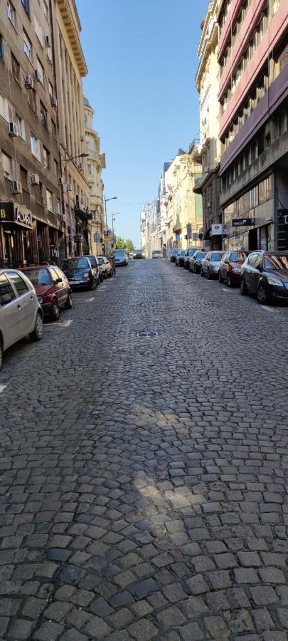 Studio Apartman Kocka Belgrade Luaran gambar